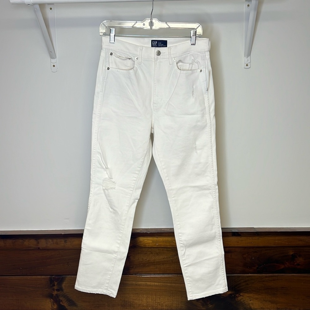 NWT Gap Vintage High Rise Slim White Jeans- 6‎